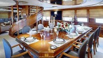 INSIGNIA - Dining
